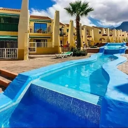 アパート Mareverde 128 *